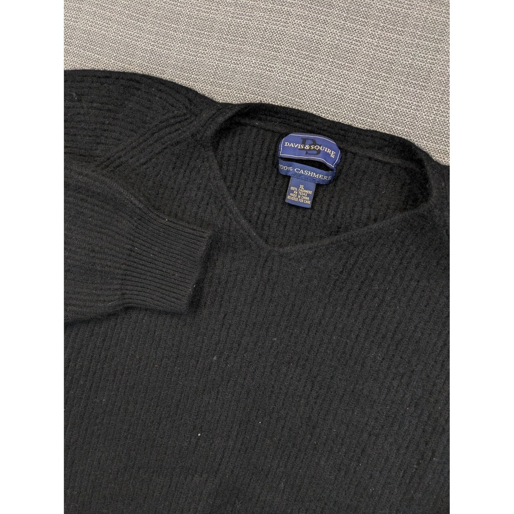 Davis & Squire Sweater Mens XL Black 100% Cashmere V Neck Knit Pullover Warm